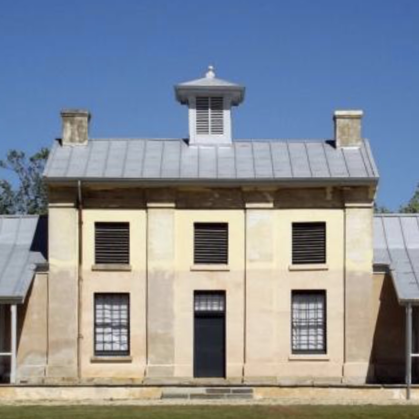 willow court barracks|The Woodbridge Tasmania|Colonial experiences Hobart Tasmania